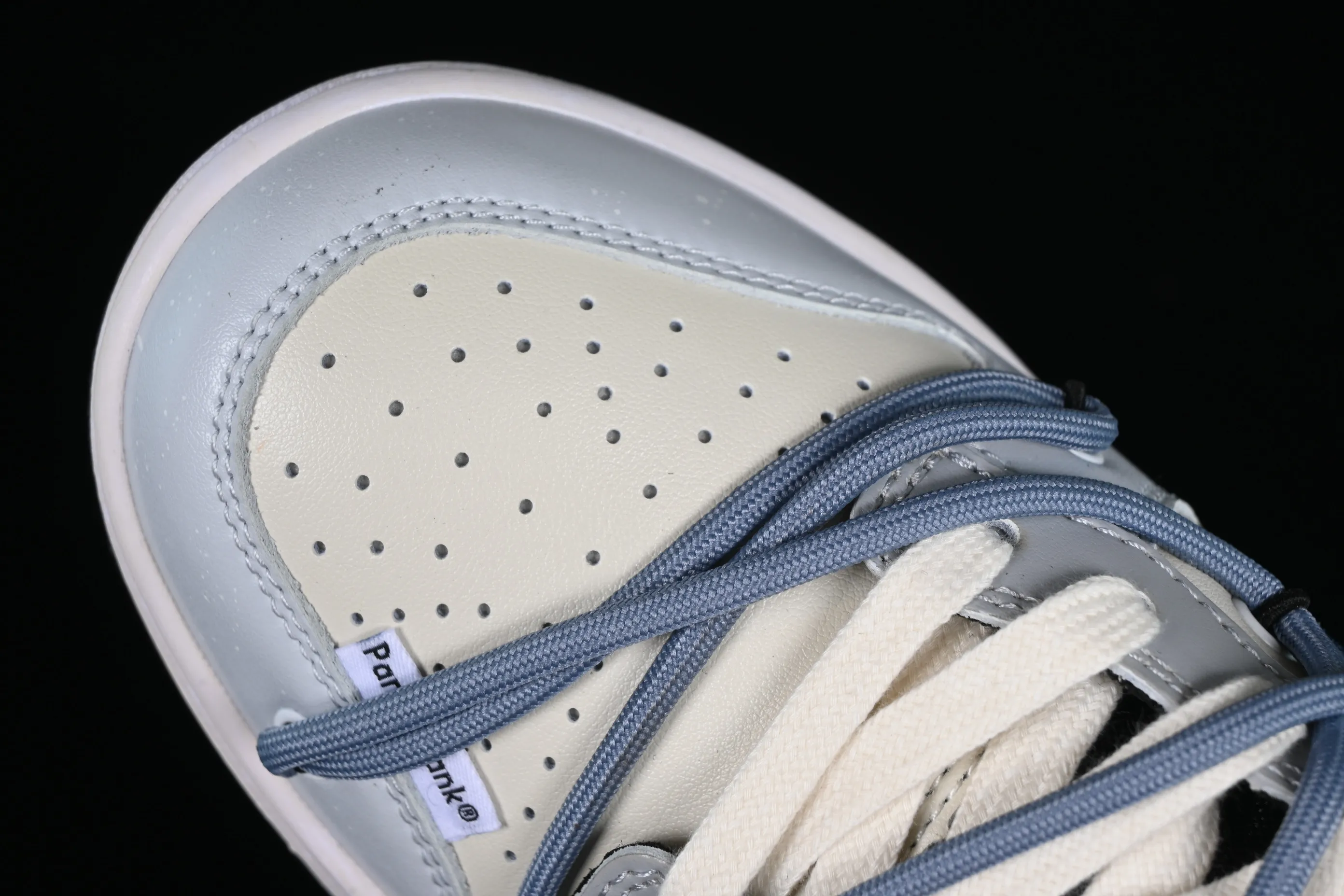 All Categories Nk SB Dunk Series Nk SB Dunk Low Low-top sneakers Nk Dunk Low Panda Prank Romantic Qiqiao Ocean after the rain SB strap low-top casual sneakers FD1232-001
